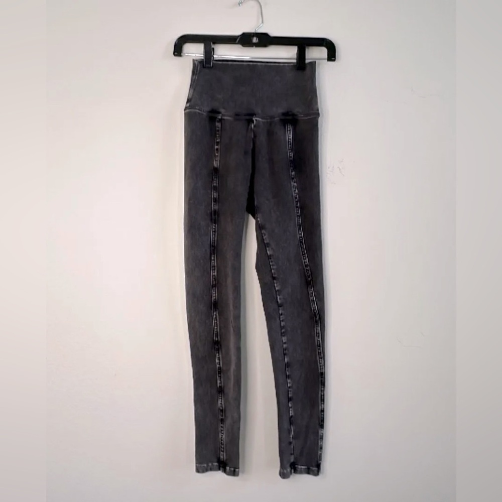 Aerie OFFLINE OG High Waisted Wash Legging 7/8 Length size S